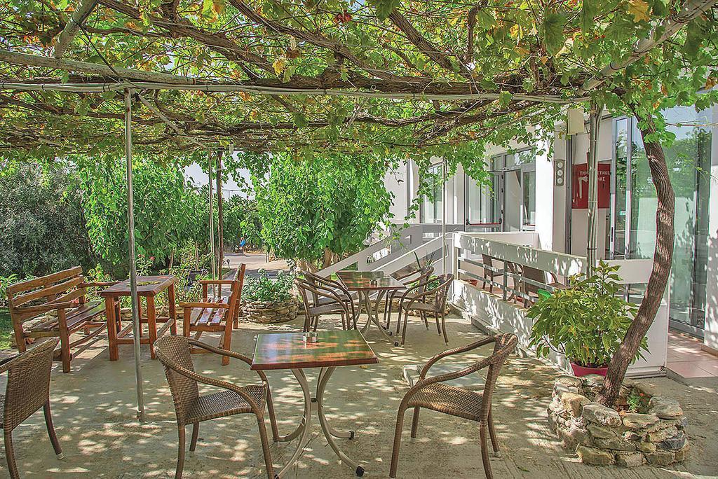 Megim Hotel Palaiochora Exterior photo